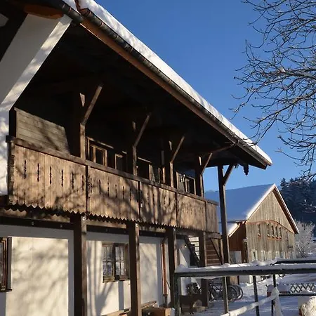 Landgut Moralthof Apartament